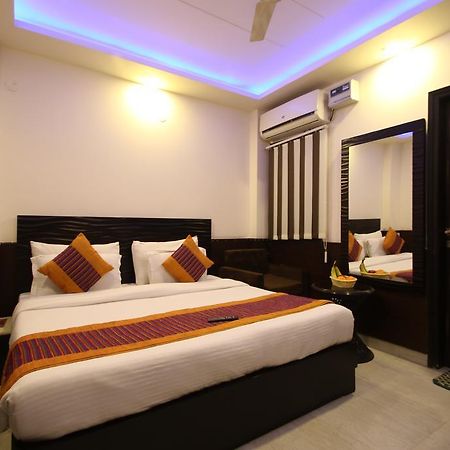 Hotel Hill Palace -Near Karol Bagh Metro Station Delhi  Exterior foto