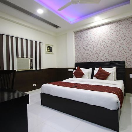 Hotel Hill Palace -Near Karol Bagh Metro Station Delhi  Exterior foto