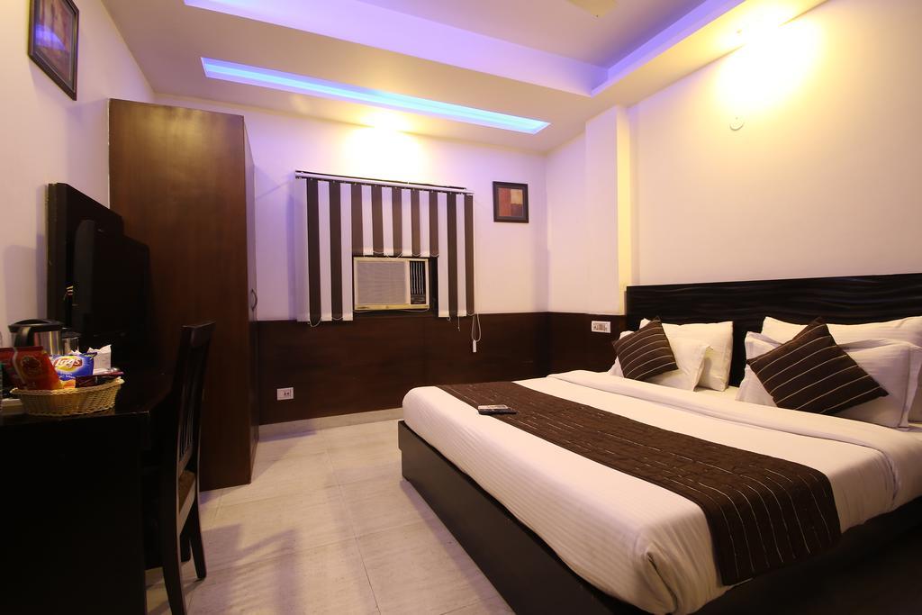 Hotel Hill Palace -Near Karol Bagh Metro Station Delhi  Exterior foto
