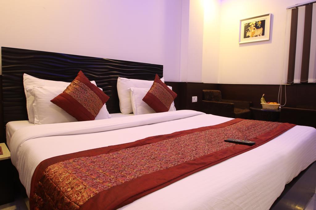 Hotel Hill Palace -Near Karol Bagh Metro Station Delhi  Exterior foto