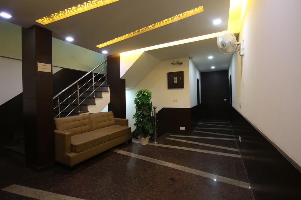 Hotel Hill Palace -Near Karol Bagh Metro Station Delhi  Exterior foto