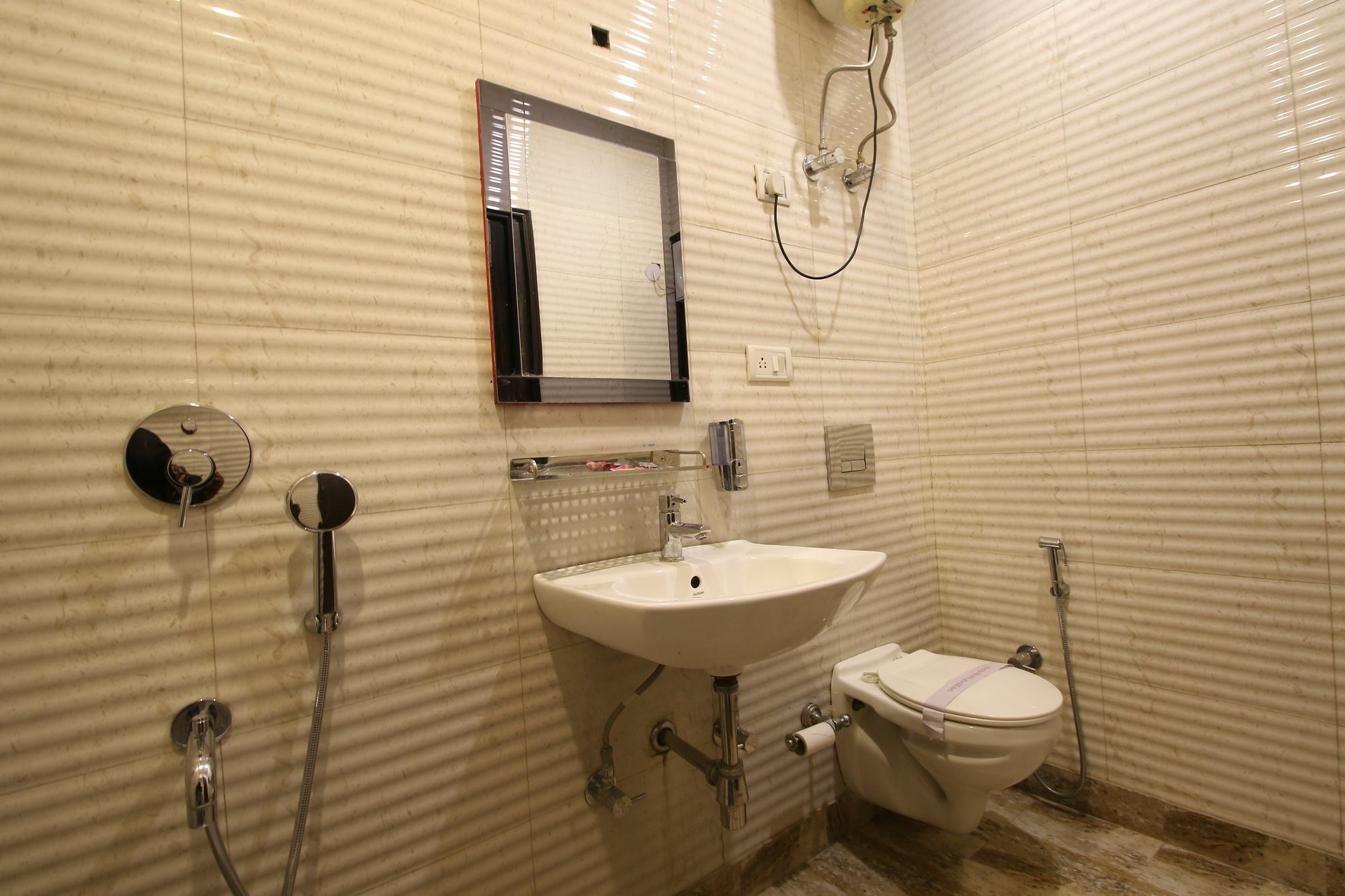 Hotel Hill Palace -Near Karol Bagh Metro Station Delhi  Exterior foto